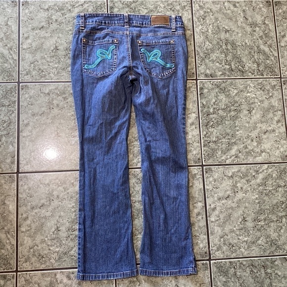 Roca Wear Jeans low rise, size 5 - Picture 7 of 10